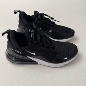 Nike Air Max 270 Women’s Black White Sneakers AH6789 001 Size 8